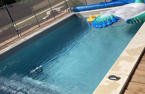Coulx House | Country house with swimming pool