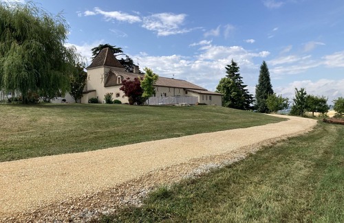 Coulx House | Country house with swimming pool