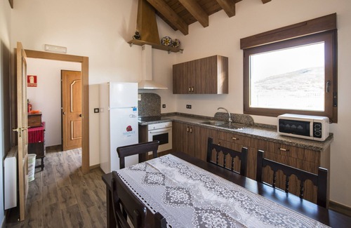 Matallana Cottage | Country houses 4 Valles house N2