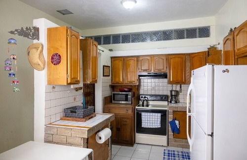 Tortugo House | Country in the City. Surround by nature. Close driving to places to enjoy PR.