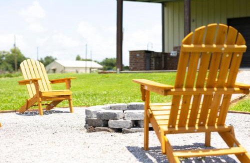 New Iberia House | Country Living Close to the City
