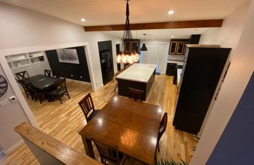 Tillsonburg Ski Chalet | Country settings