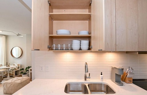 Central Business District Condo | Court & Vine | OTR Cincinnati