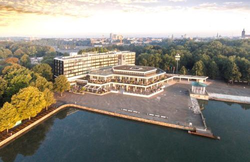 Sudstadt-Bult Hotel | Courtyard by Marriott Hannover Maschsee