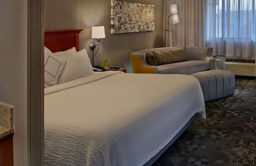 Cromwell Hotel | Courtyard by Marriott Hartford Cromwell