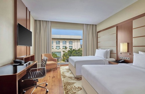 Nedumbassery Hotel | Courtyard by Marriott Kochi Airport