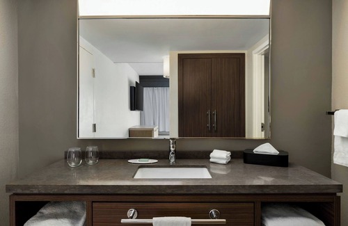 Bermuda Hotel | Courtyard by Marriott Richmond Chester