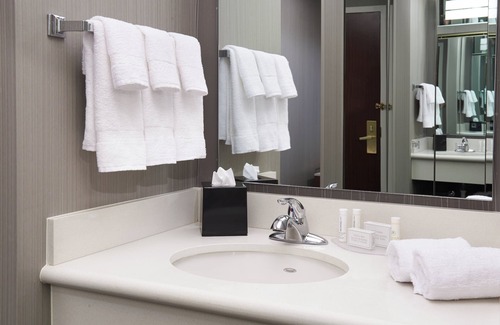 Independence Hotel | Courtyard by Marriott Cleveland Independence