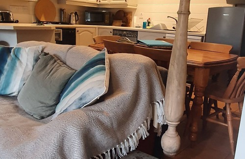 Chillington Cottage | Courtyard cottage in Slapton, South Devon. 10 minutes drive to beach