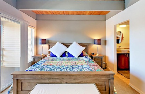 Tahoe Keys Apartment | Cove 141