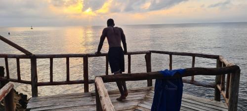 Shimoni House | Cove House House 60 m2 Creekside Indian Ocean