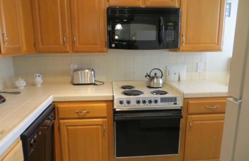 Marina District Hotel | Cow Hollow Inn and Suites