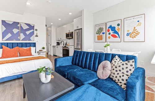 Kingfield Apartment | Coze Studio Unit Near Downtown MN and Airport