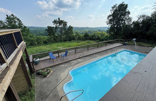 Cheatham County Apartment | Cozy 1-bedroom apartment on the river at Cheatham Dam