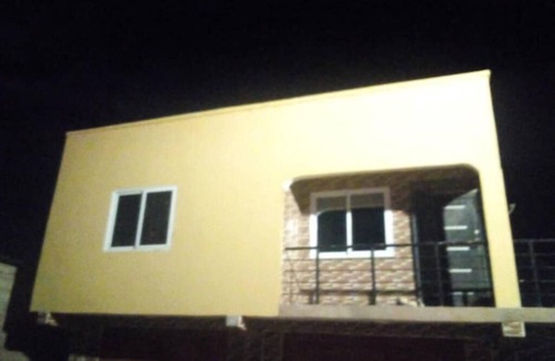 Cape Coast Apartment | Cozy 1-bedroom apartment with AC, WiFi and kitchen in Cape Coast Abura New Town