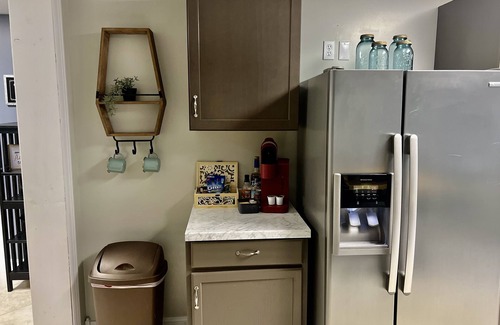 Lewisburg Apartment | Cozy 1 bedroom apartment in a beautiful, woodsy neighborhood.