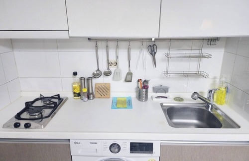 COEX Apartment | "Cozy 1-bedroom apartment in wonderful Seoul with WiFi, AC"