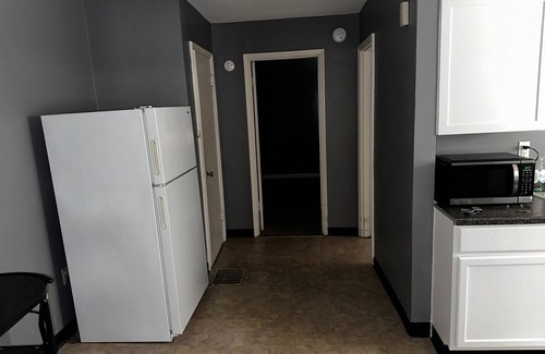 Shiloh Apartment | Cozy 1-bedroom apartment with AC and WiFi in wonderful Dayton
