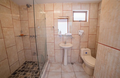 Santa Elena Bed & Breakfast | Cozy 1-bedroom perfect for couples in quaint Monteverde with WiFi