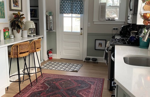 Westwood House | Cozy 1 BR and Bathroom Share in 3BR House In Westwood- Female Only