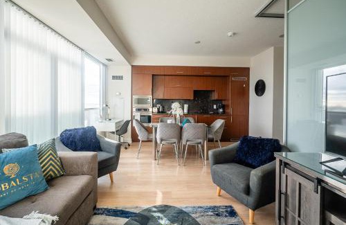 Willowdale Apartment | Cozy 1 BR & Den Condo in North York Free Parking