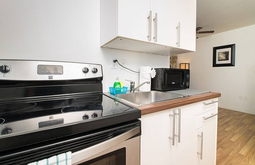 East Little Havana Apartment | Cozy 1 Brm 30 Day Rental Apartments with Wifi and Parking in the Heart of Miami!