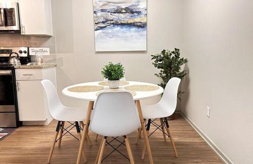 South Lamar Apartment | Cozy 1B1B Apartment 5 Minutes from Downtown SoLA
