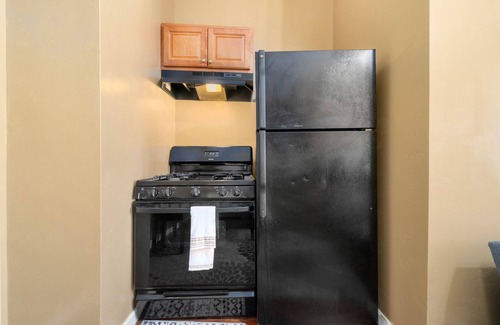 Southeastern Sacramento Apartment | Cozy 1bdr/1br near downtown