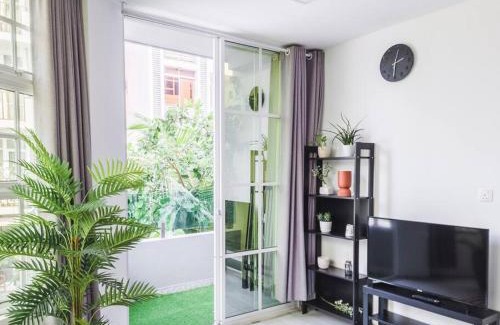 Hulhumale Apartment | Cozy 1BR apartment by beach - partial ocean view