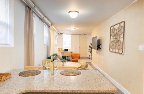 The Heights Apartment | Cozy 1BR Apt Free Garage Parking Near NYC