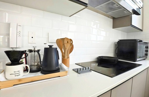 Obarrio Apartment | Cozy 2-bedroom apartment in the heart of Panama City with pool, laundry, gym, AC
