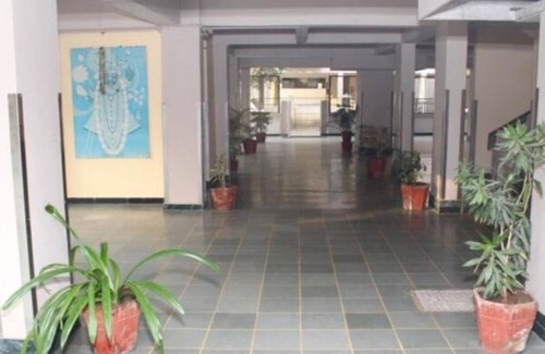 Vadodara Apartment | Cozy 2-bedroom apartment with WiFi, AC in gorgeous Vadodara