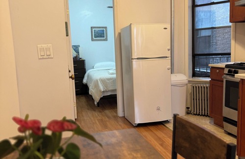 Chinatown Apartment | Cozy 2-bedroom apartment in Chinatown