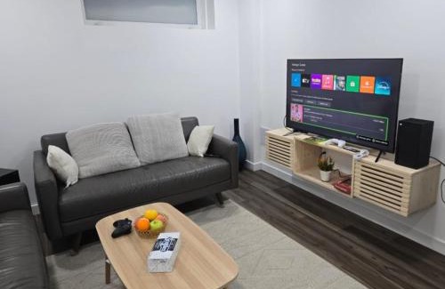 Transcona Apartment | Cozy 2 Bedroom Basement Suite
