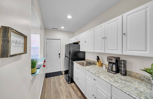 Ludlow House | Cozy 2 Bedroom Getaway