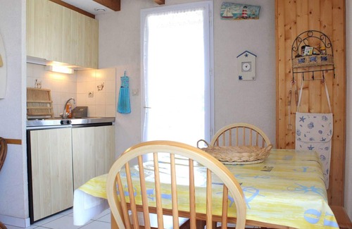 La Remigeasse House | Cozy 2-Bedroom Mezzanine House near Beach in Dolus-d'Oléron, Sleeps 5