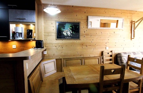 Bergers Apartment | Cozy 2-Room Apartment for 6, Ski-in/Ski-out, South-Facing Balcony - L'Alpe d'Huez