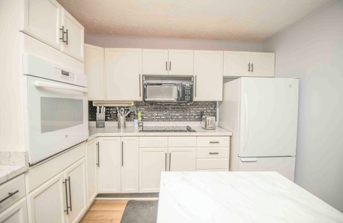 Rivertrace House | Cozy 2BR/1BA near Knoxville – ideal for relaxation and exploring the Smokies!