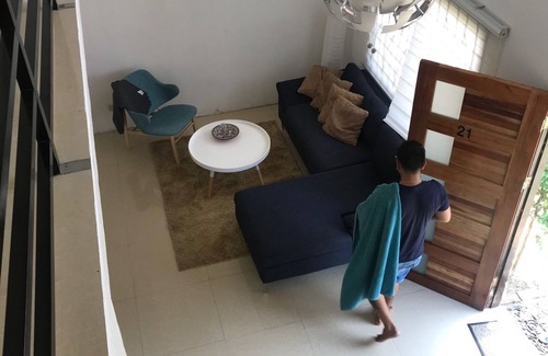 Davao House | Cozy 2BR Loft House with Kitchen & Parking