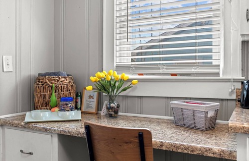 Sans Souci House | Cozy 2BR Near Furman & Downtown, Fenced Yard