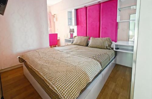 Bekasi Apartment | Cozy 2BR Springlake Apt Bekasi with Pool & Gym by 2ndHome