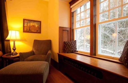 Timiskaming District House | Cozy 3 Bedroom Home With Hot Tub - New Owners!