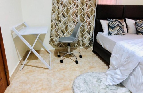 North Legon Apartment | cozy 3 bedroom condo