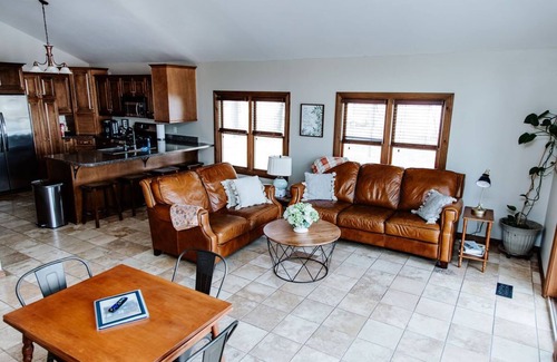 Wilmington House | Cozy 3-bedroom home on the waterfront, dog friendly!