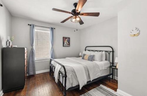 Euclid House | Cozy 3-Bedroom Near Cleveland