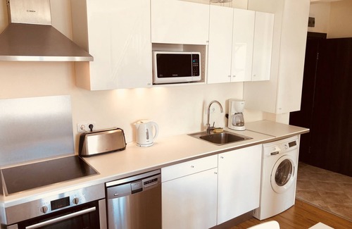 Maritsa Apartment | Cozy 3 bedrooms apartment sleeping 6 or 8