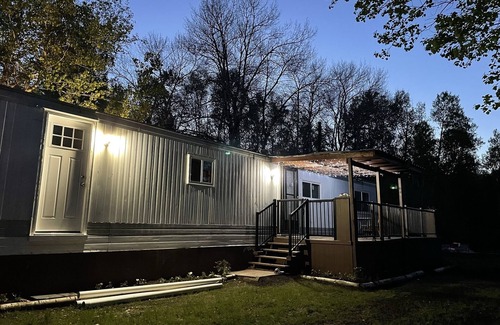 Traverse Bay Cabin | Cozy 35 Acre Waterfront Property With Cabin