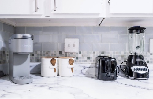 McKinney House | Cozy 3b2b Duplex Home in South Austin
