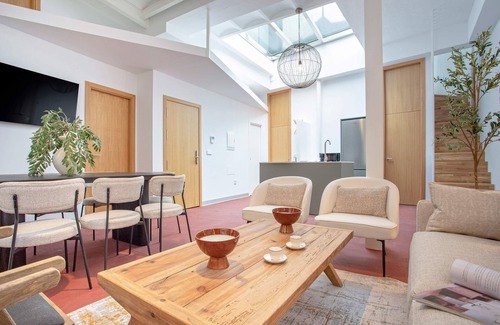 San Lorenzo Apartment | Cozy 3BD duplex with private pool in seville center. Gran Poder III
