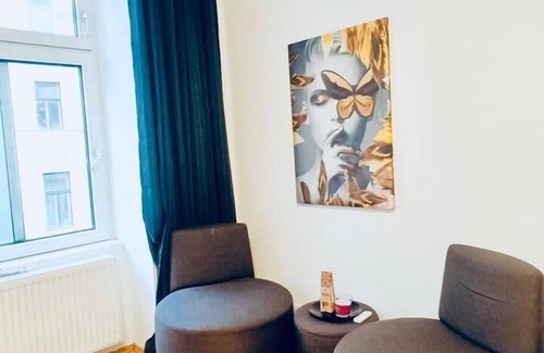 Thurygrund Apartment | Cozy 3BR Apt 10min to Währinger Park